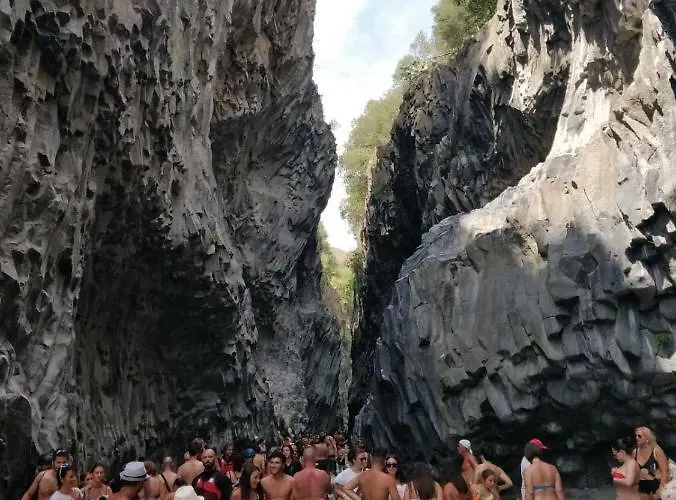 Il Veliero 4* Roccalumera