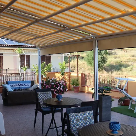 Il Veliero Roccalumera