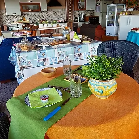 Il Veliero 4* Roccalumera