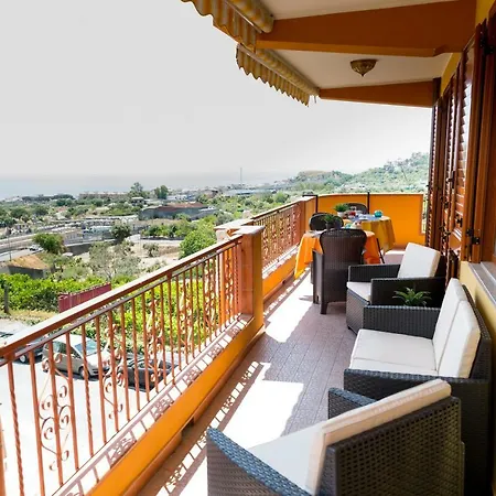 Il Veliero 4* Roccalumera